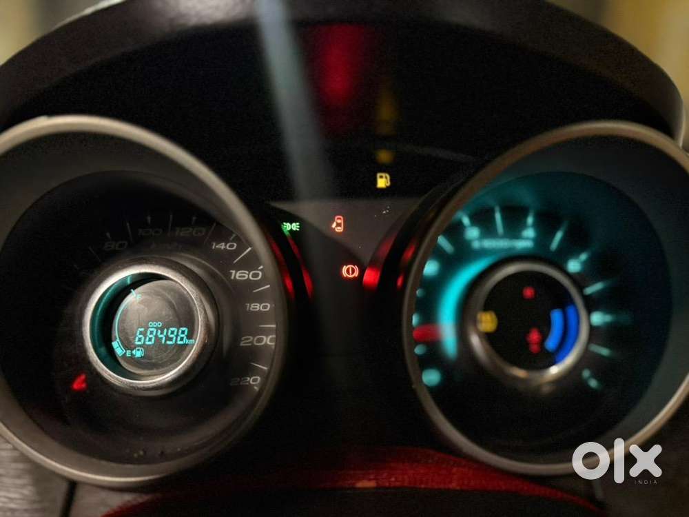 Xuv 500 W10 Top Model Diesel 2017 Vip Number 2000