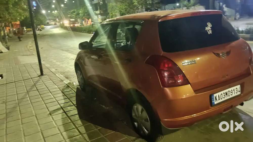 Maruti Suzuki Swift Petrol 2006