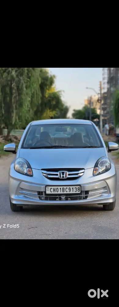 Honda Amaze 2015 Diesel Well Maintained