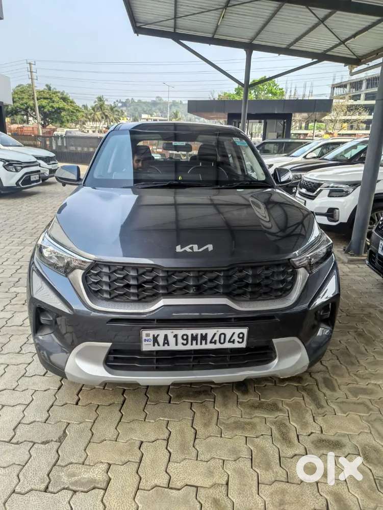 Kia Sonet 2022 Petrol 22000 Km Driven Be