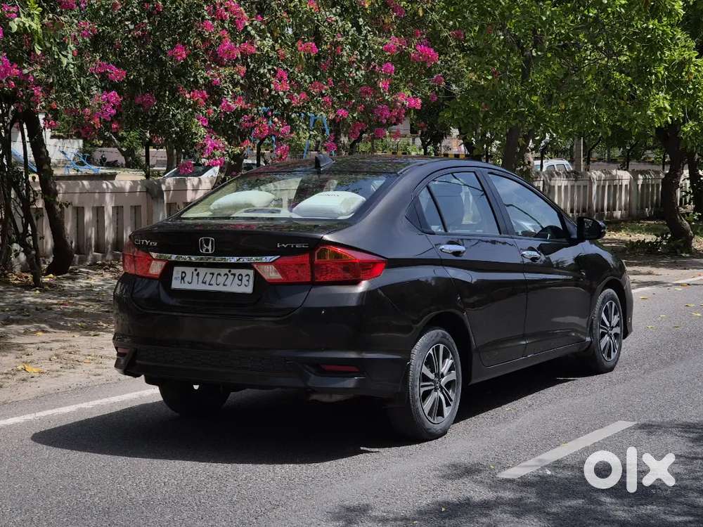 Honda City Zx 2018 Petrol 85000 Km Driven