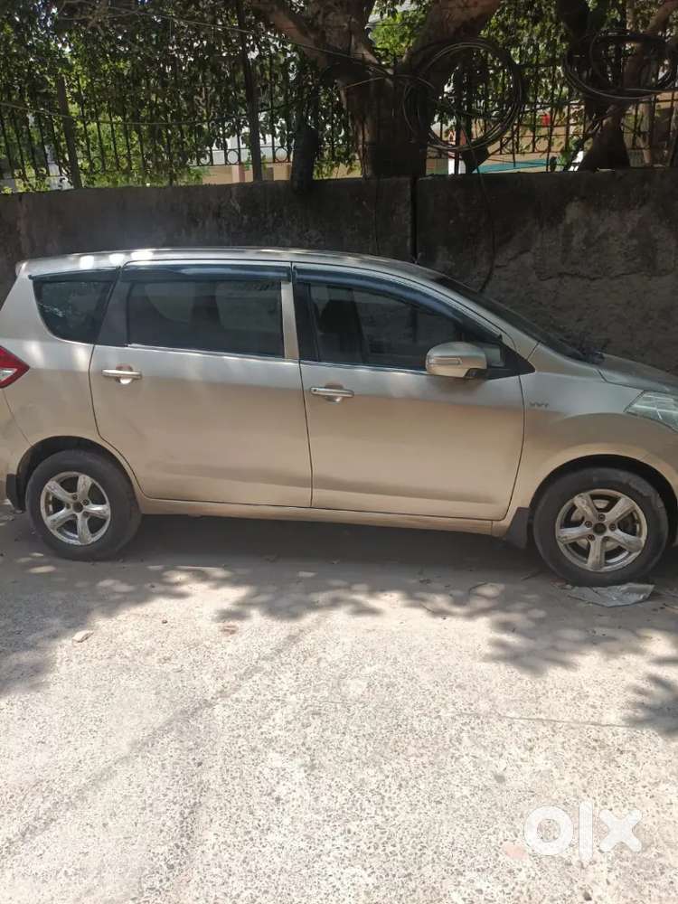 Ertiga 2013 November On Sale And In Very Good Condition.
