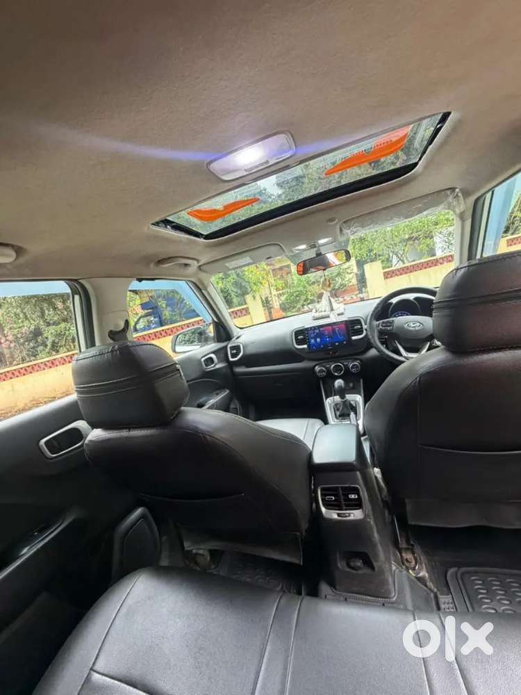 Hyundai Venue 2020 Petrol Well Maintained