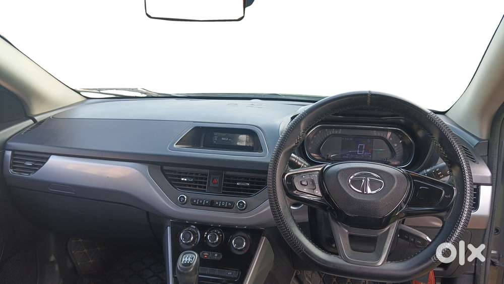 Tata Nexon 1.2 Revotron Xm (s), 2021, Petrol