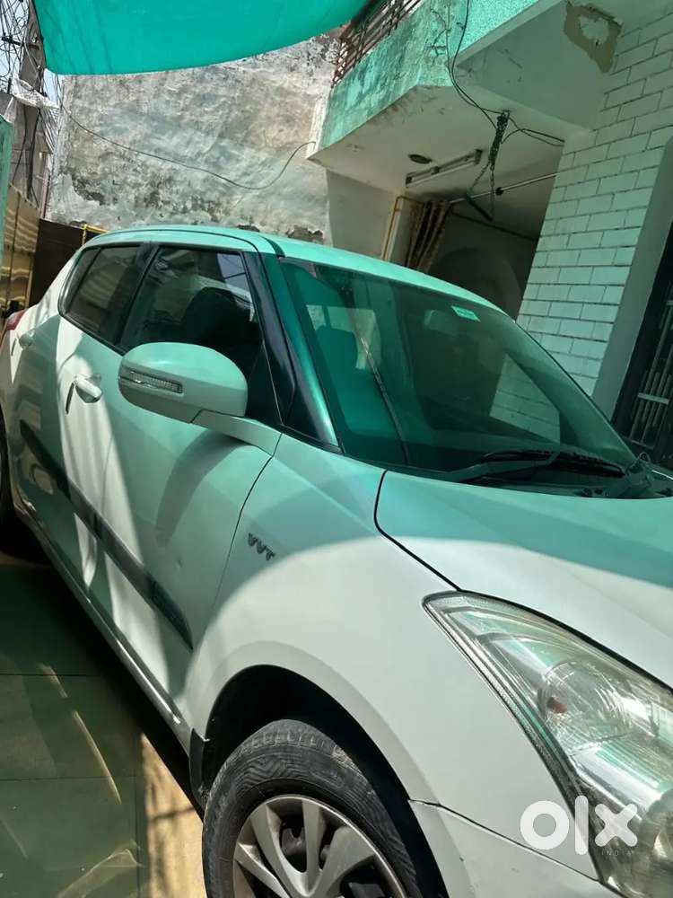 Swift Vxi Ags 2013 Car