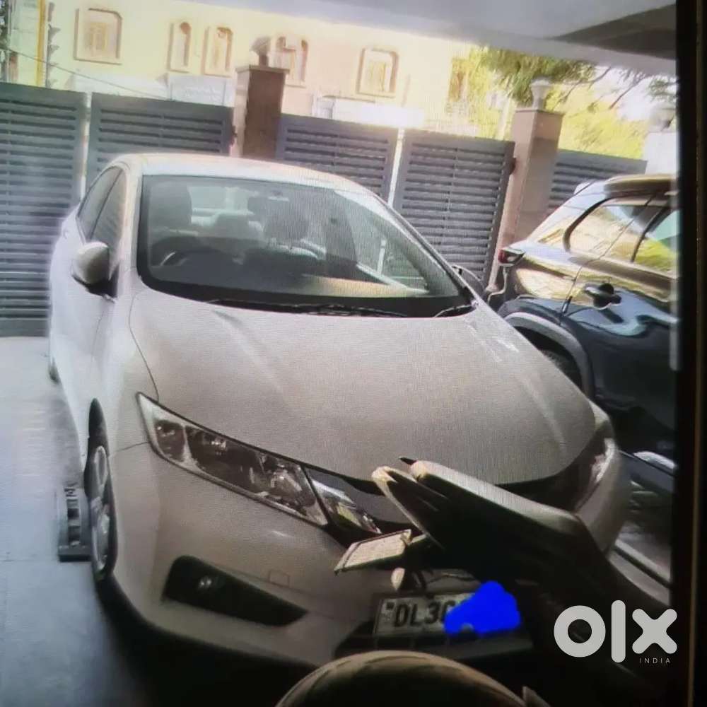 Delhi No Honda City 1.5 Petrol 2015 Owner Shifting Out Of India