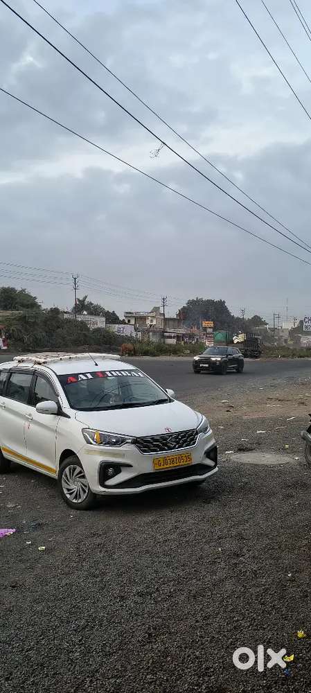 Maruti Suzuki Ertiga 2023/9