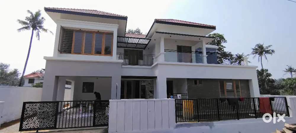 BRAND NEW PREMIUM VILLA FOR SALE AT ANGAMALY