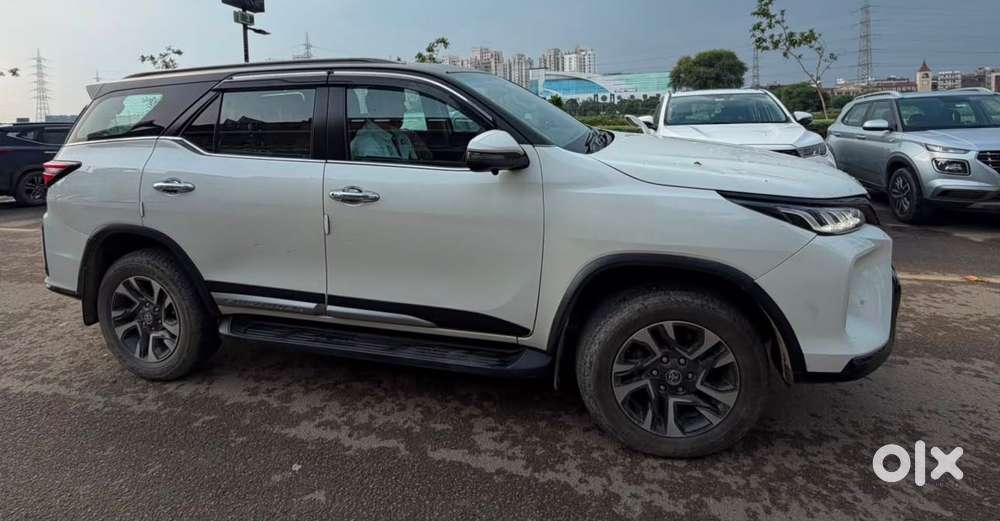Toyota Fortuner Legender 4x2 At 2.8, 2022, Diesel
