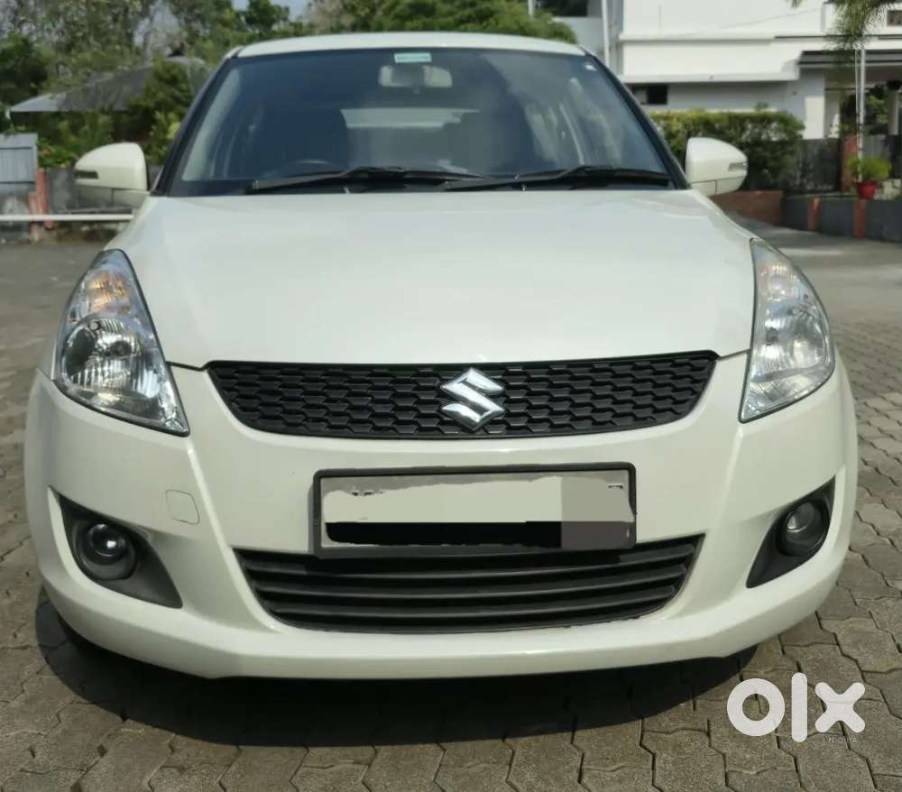 Maruti Suzuki Swift 2012 Diesel 120000 Km Driven