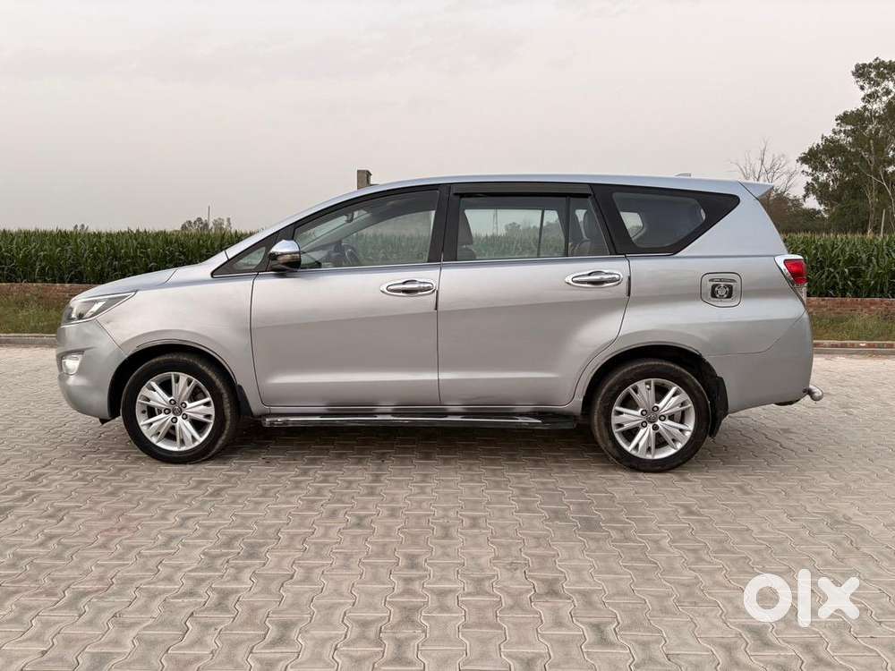 Toyota Innova Crysta 2016 Diesel 190000 Km Driven
