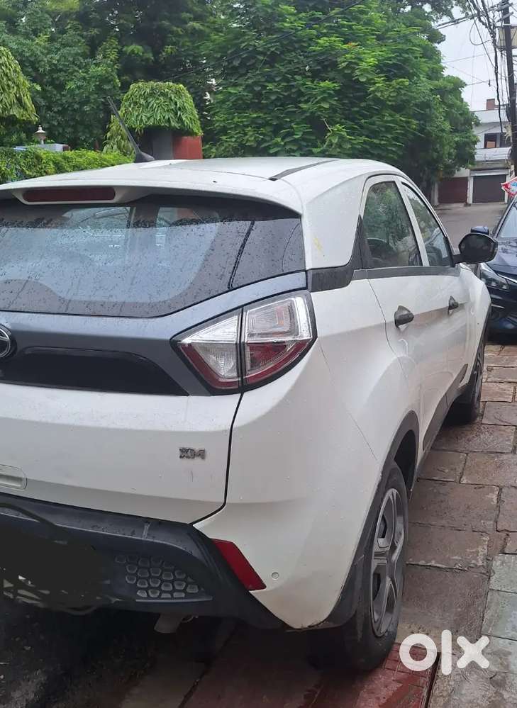 Tata Nexon Diesel Manual 2018