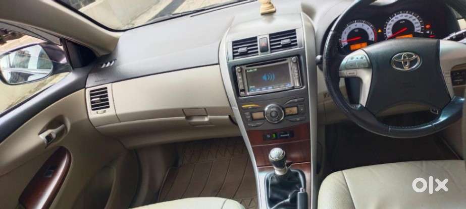 Toyota Corolla Altis G, 2012, Petrol