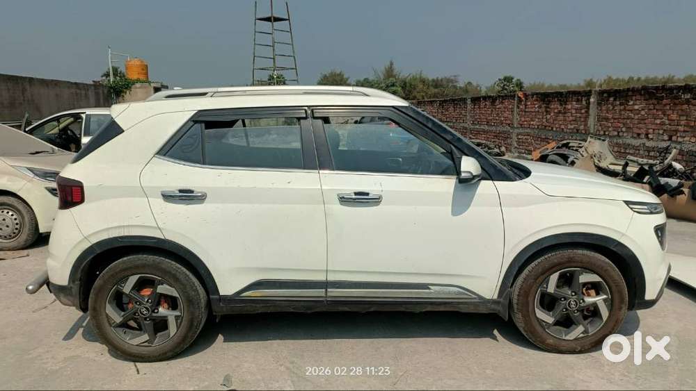 Venue Sx(o) Top Model