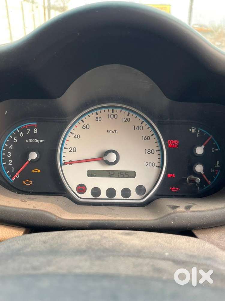 Power Steering, All Power Window, Music System,