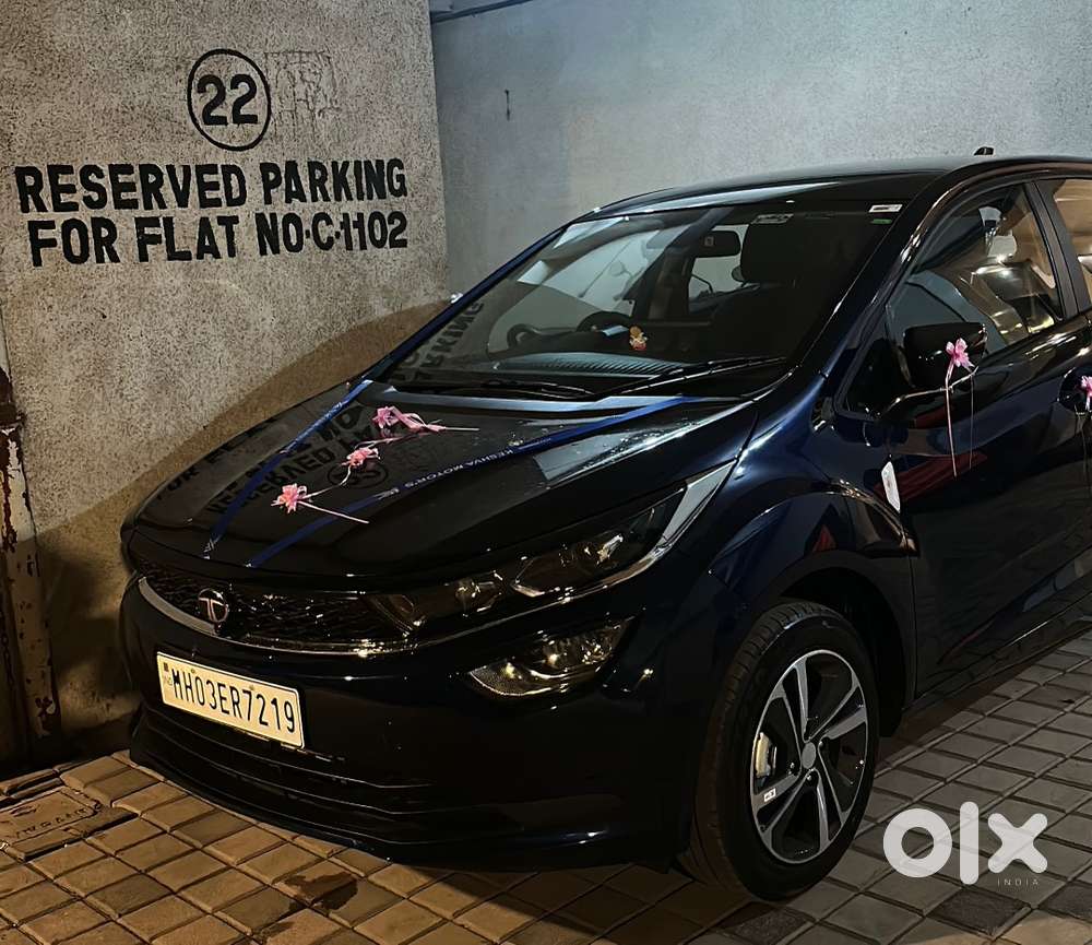 Tata Altoz Petrol 2025