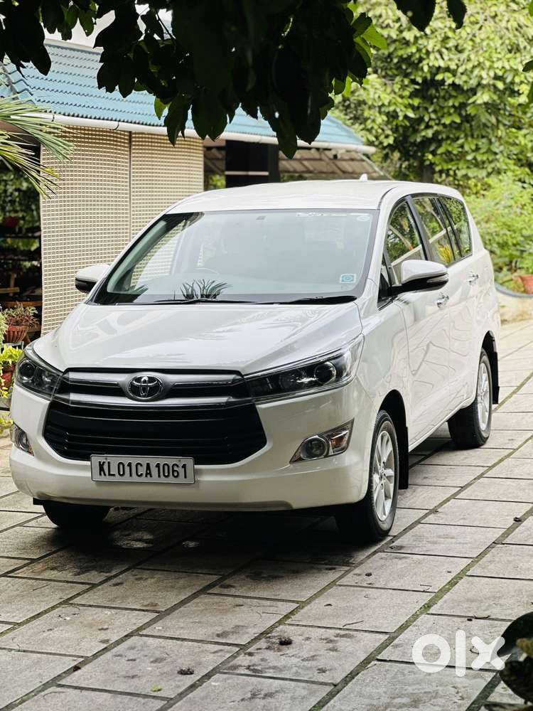 Toyota Innova Crysta 2.4 V 7 Str, 2017, Diesel