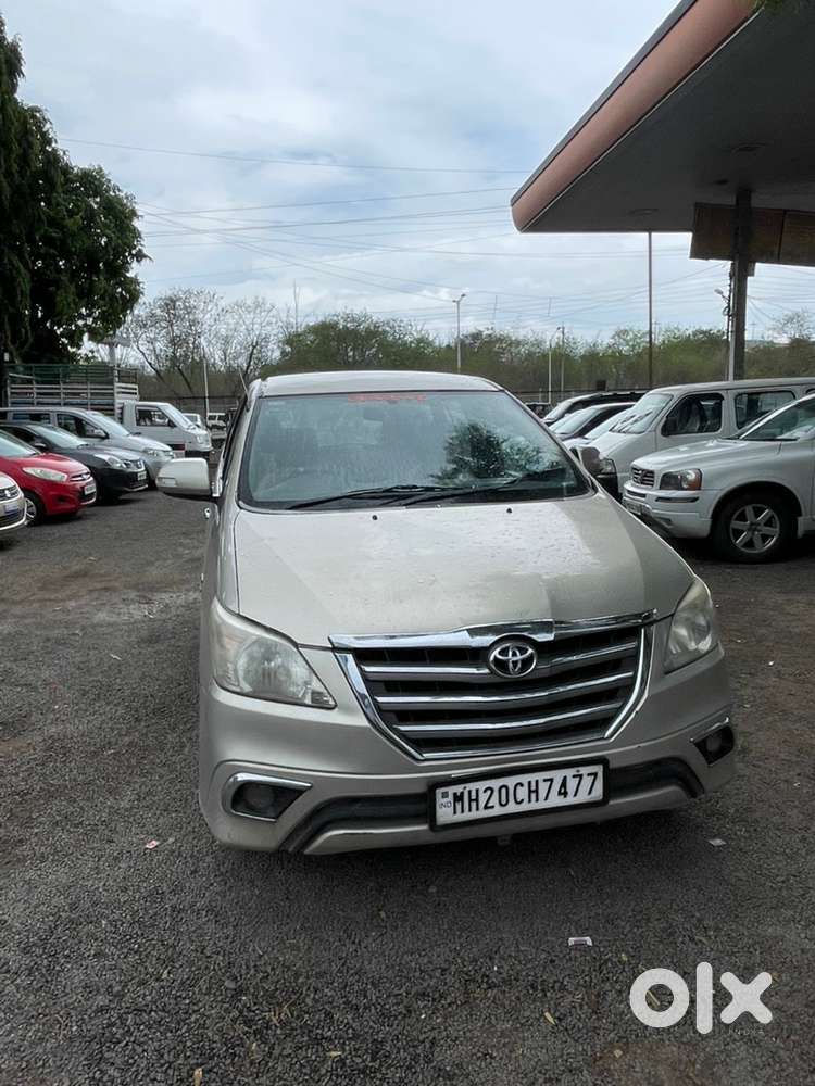 Toyota Innova Diesel 2012 Car