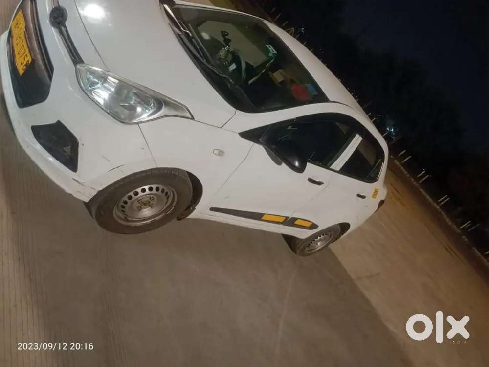 Hyundai Accent Cng Manual 2nd Owner 2019