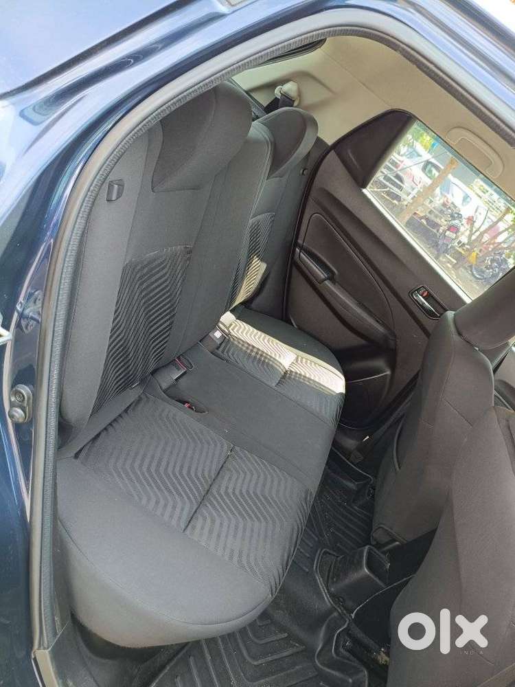 Maruti Suzuki New-gen Swift Vxi, 2023, Petrol