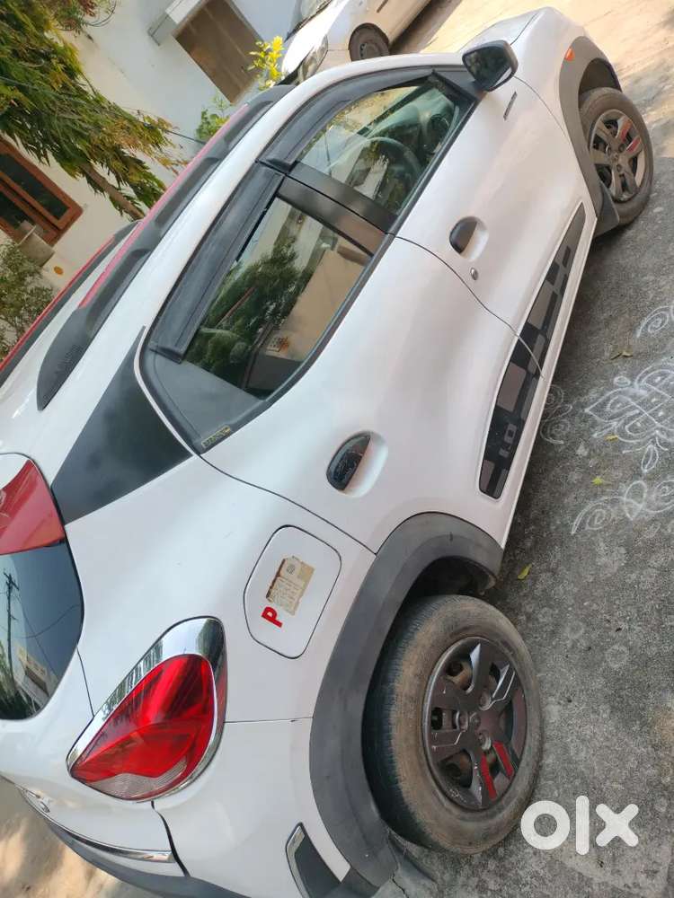 Renault Kwid 2016 Petrol Well Maintained