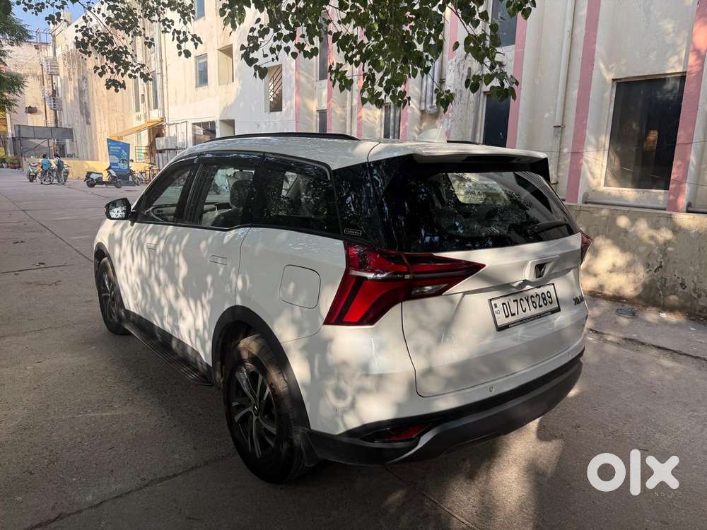 Mahindra Xuv700 2.0 Ax 5 Petrol At Str, 2026, Petrol