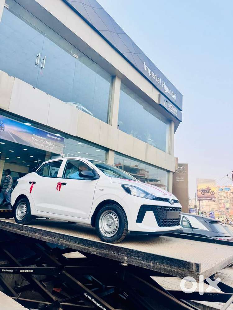 Hyundai Aura 2025 Cng & Hybrids Well Maintained