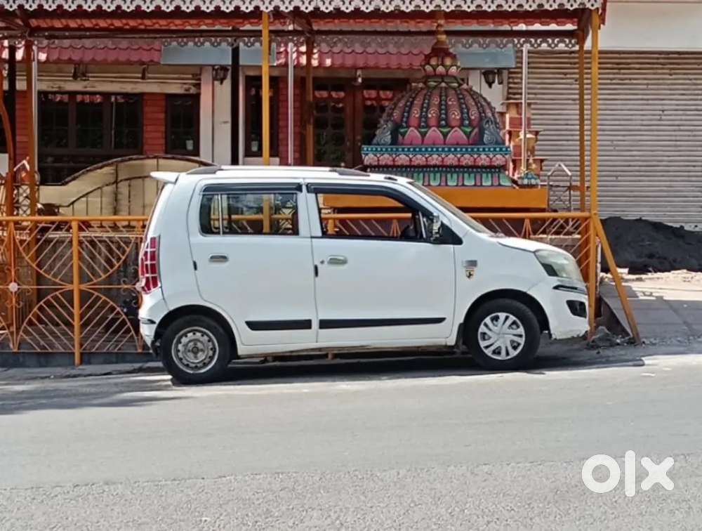 Maruti Suzuki Wagon R Flex Fuel 2017 Cng & Hybrids 100000 Km Driven