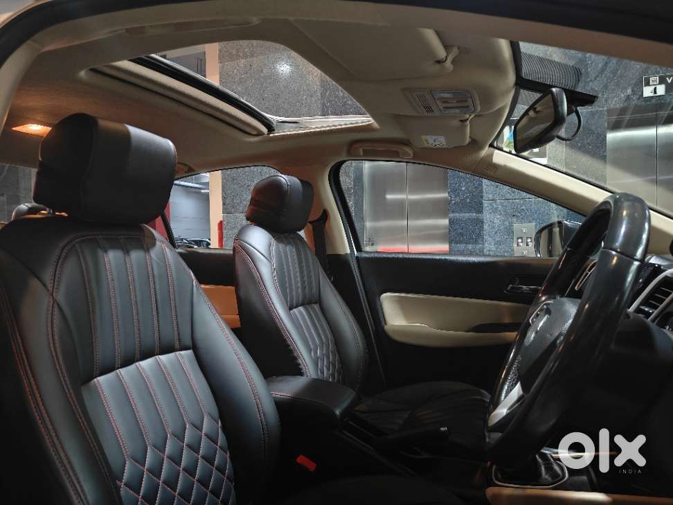 Honda City Vx Petrol Mt, 2023, Petrol