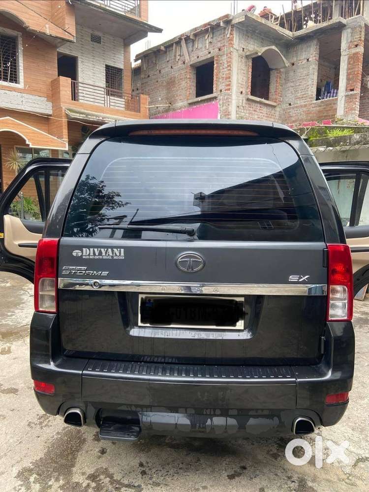 Tata Safari Storme Diesel 2015