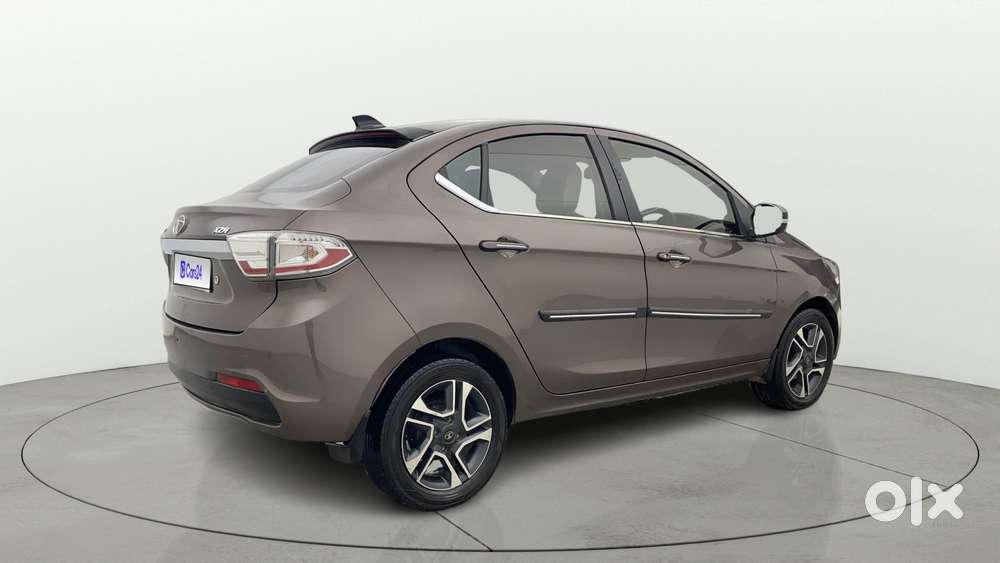 Tata Tigor Xza, 2018, Petrol