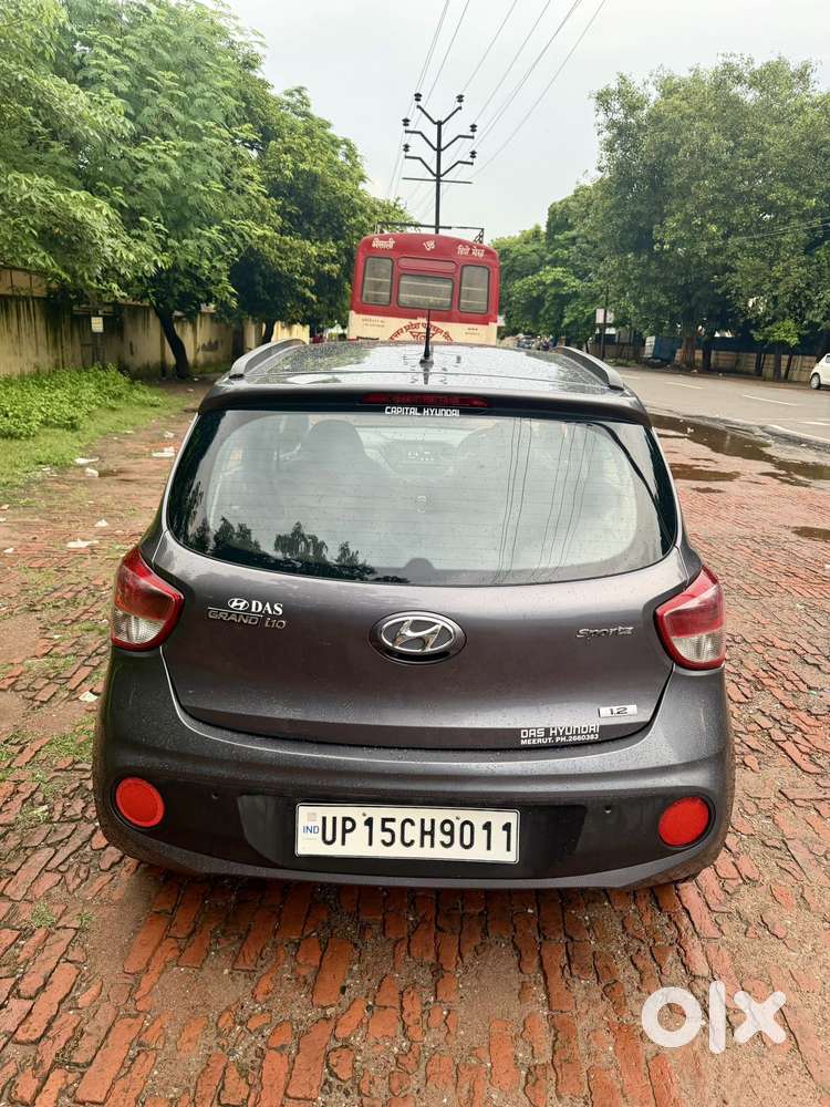 Hyundai Grand I10 Sportz, 2017, Petrol