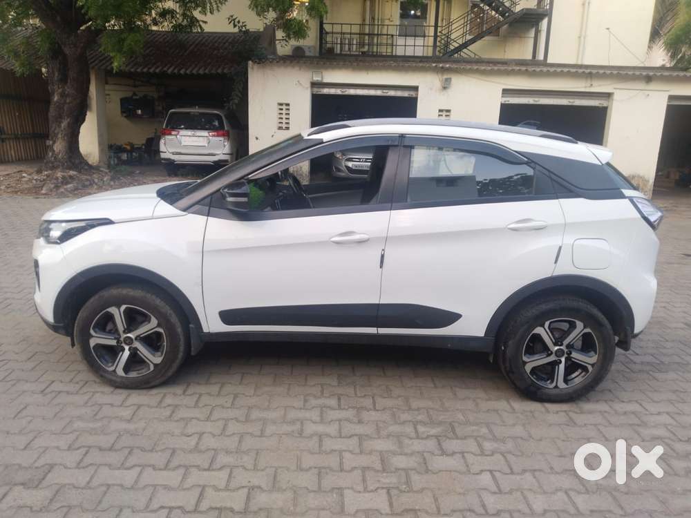 Tata Nexon 1.2 Revotron Xz Plus, 2022, Petrol