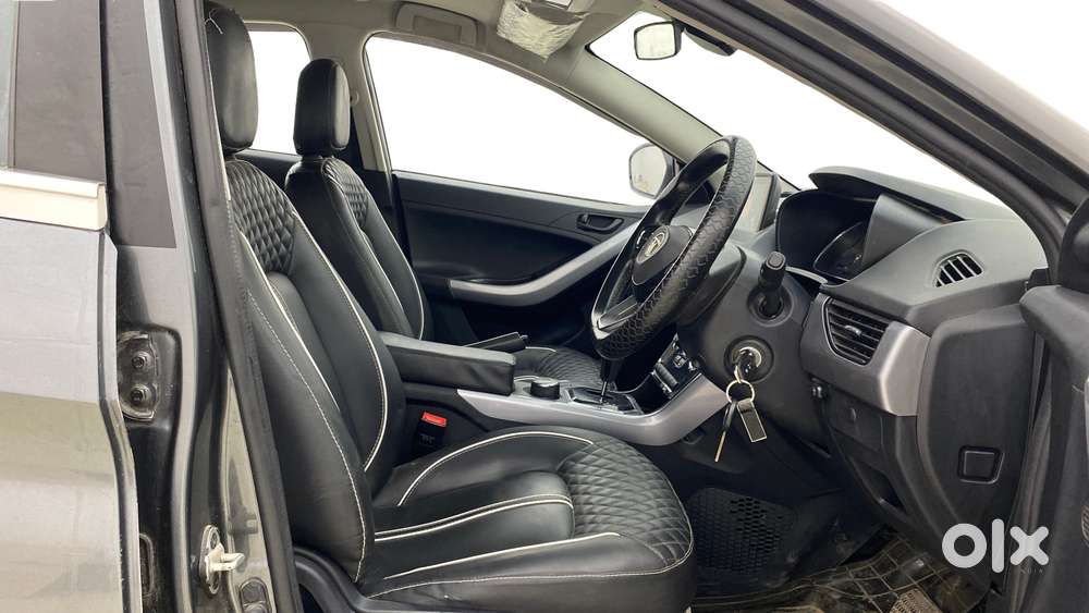Tata Nexon 1.5 Revotorq Xma Plus (s) Amt, 2022, Petrol
