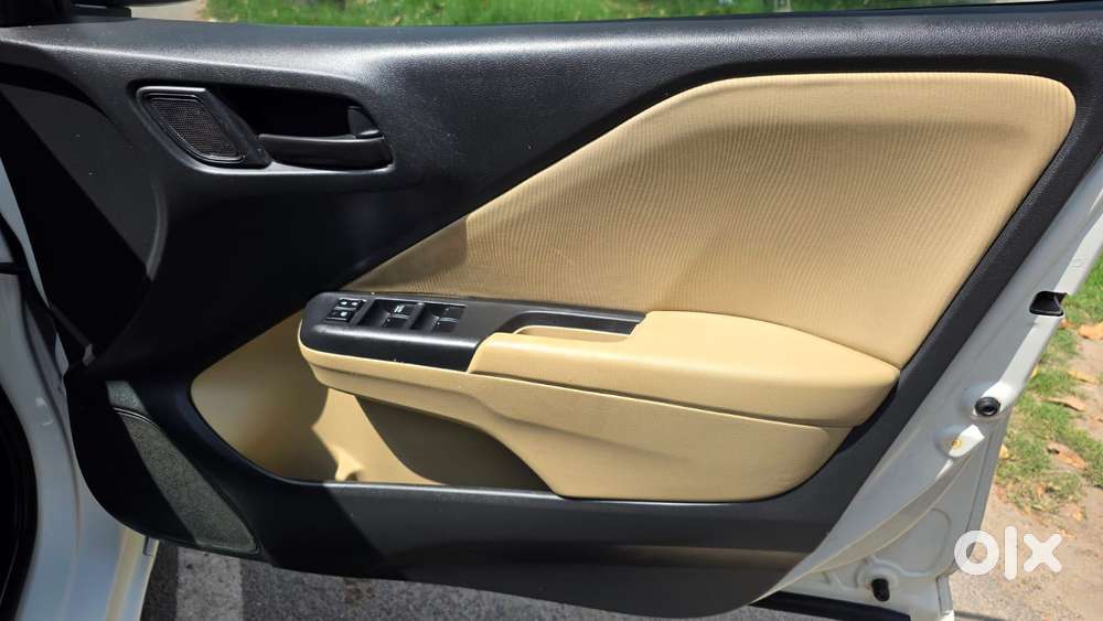 Honda City 2014-2015 I Vtec Sv, 2015, Petrol