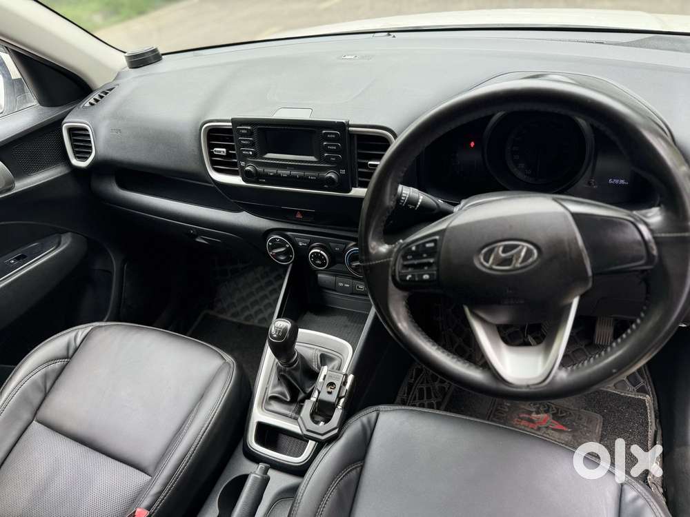 Hyundai Venue S 1.2 Petrol, 2022, Petrol
