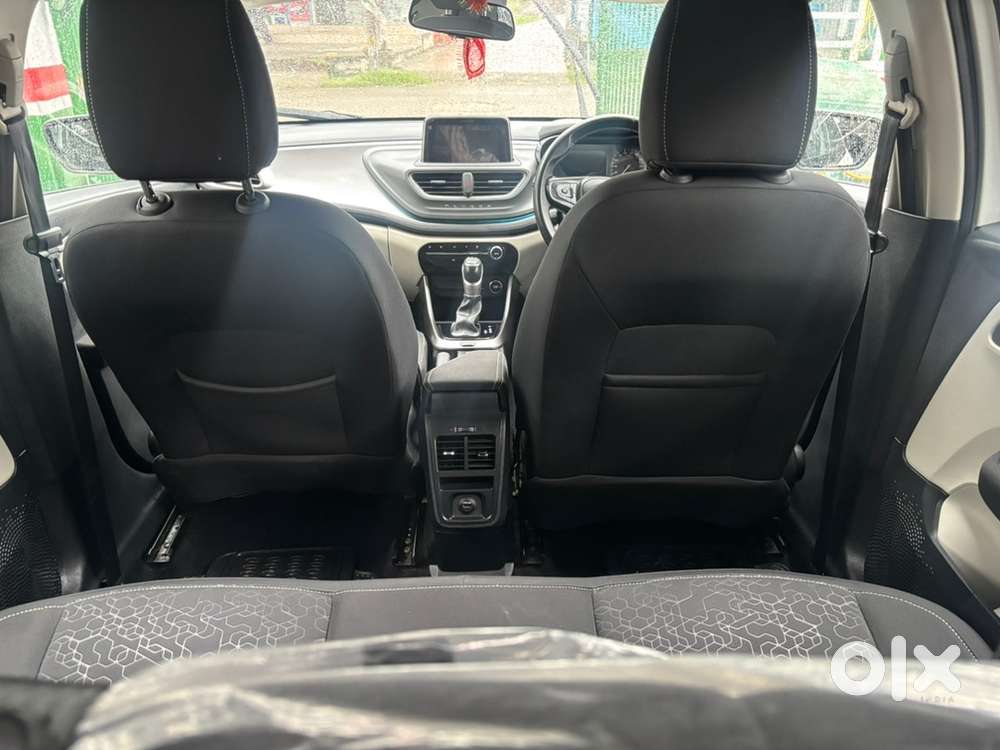 Tata Altroz Petrol Xza 2023