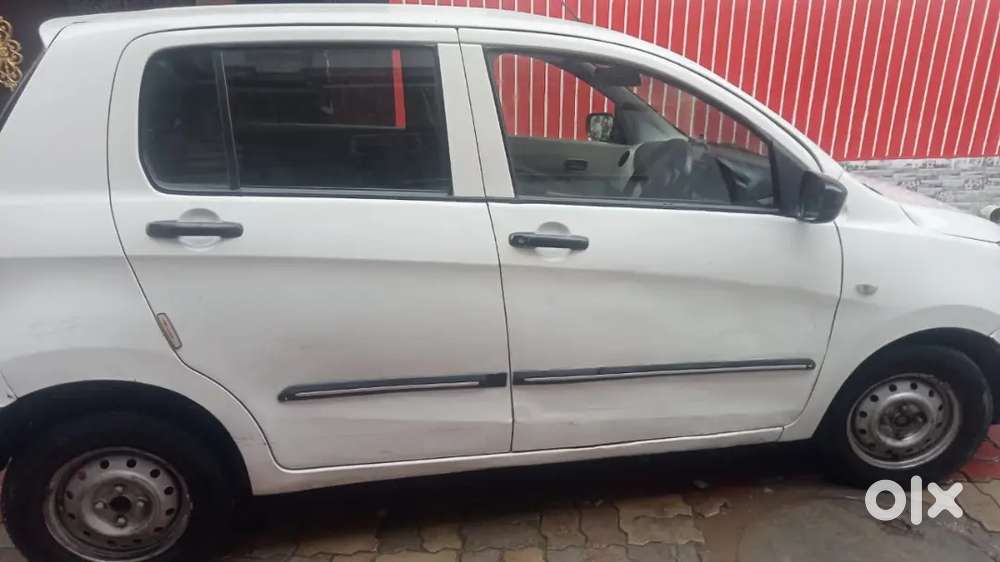 Urgent Sale Yellow Plate