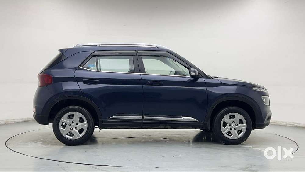 Hyundai Venue 1.2 S Plus, 2021, Petrol