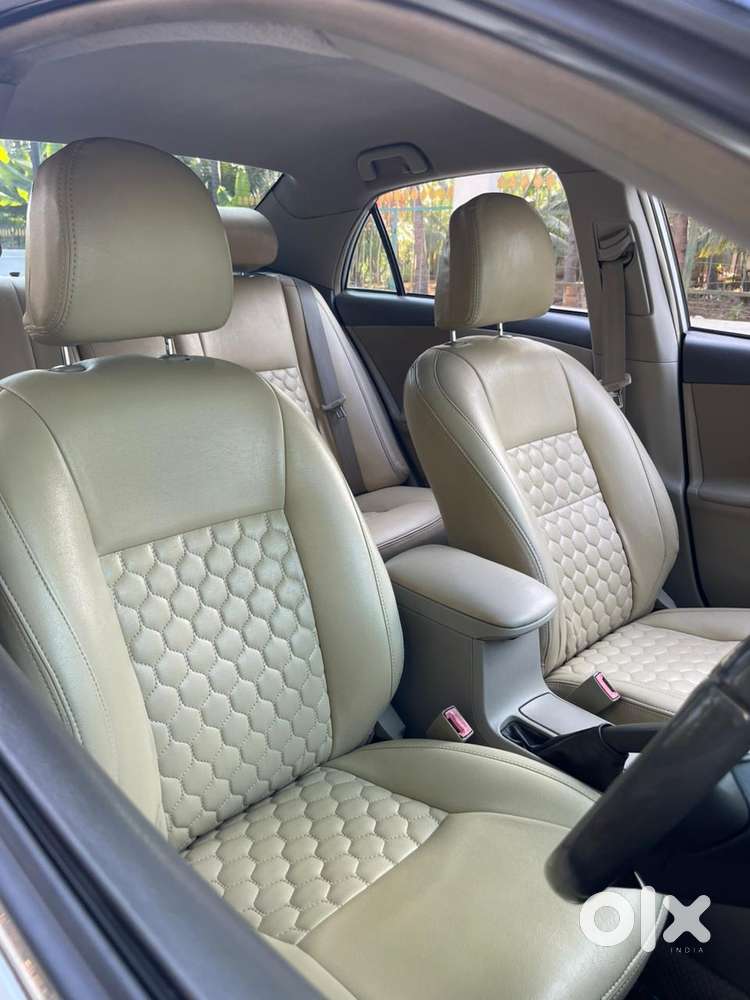 Toyota Corolla Altis