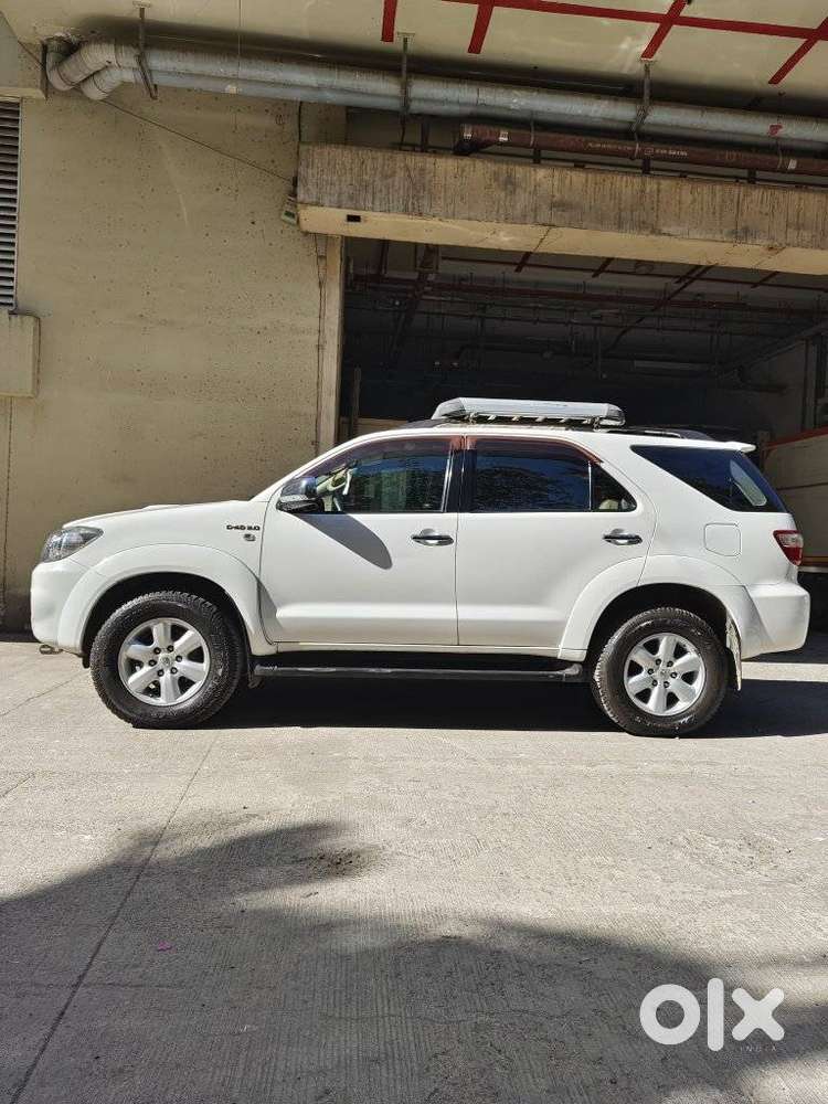 Toyota Fortuner [2009-2012] 3.0 4x4 Mt, 2009, Diesel