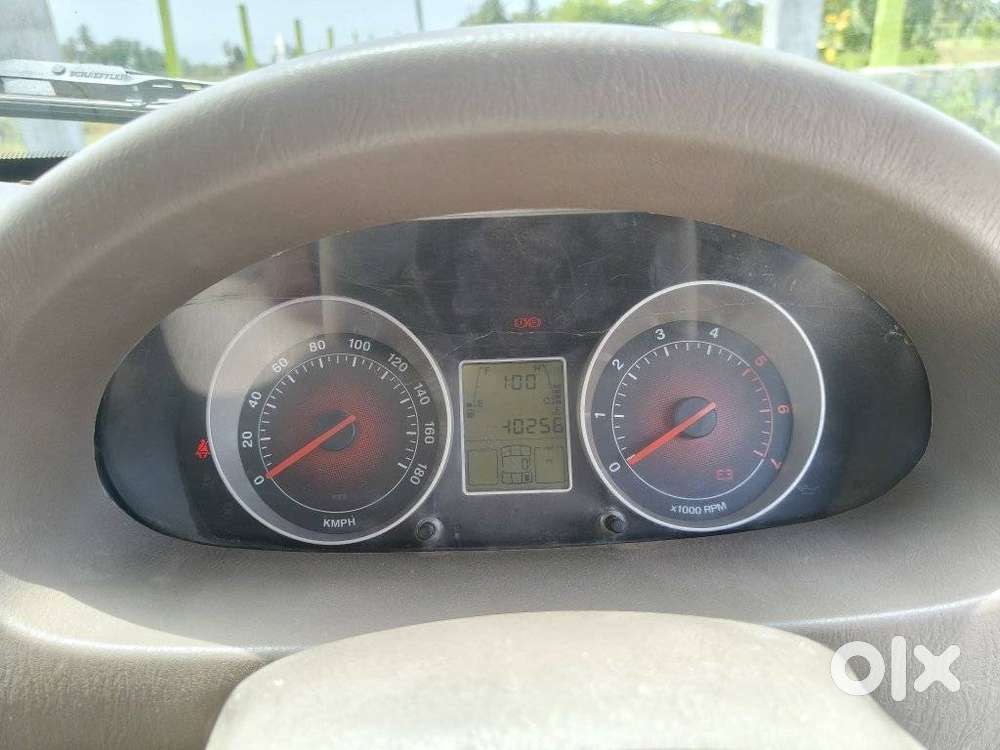 Mahindra Scorpio Vlx 2wd Airbag At Bsiv, 2011