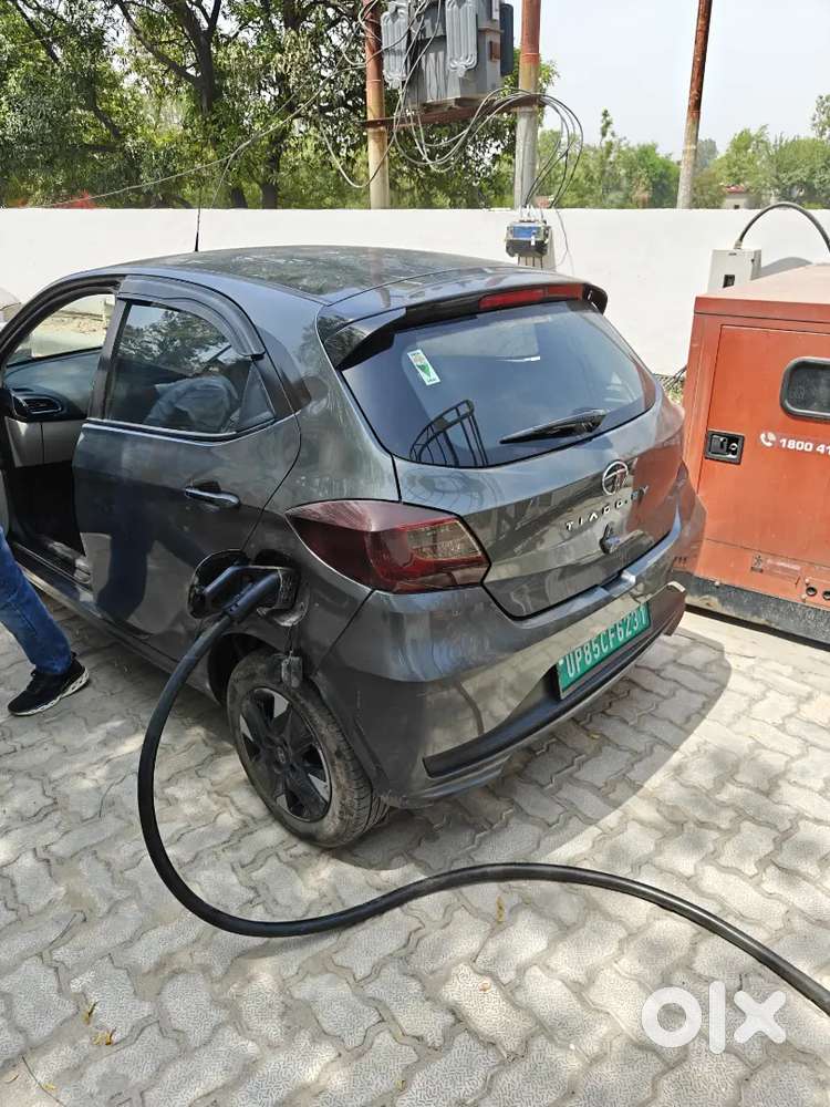 Tata Tiago Ev 2023 Electric Well Maintained