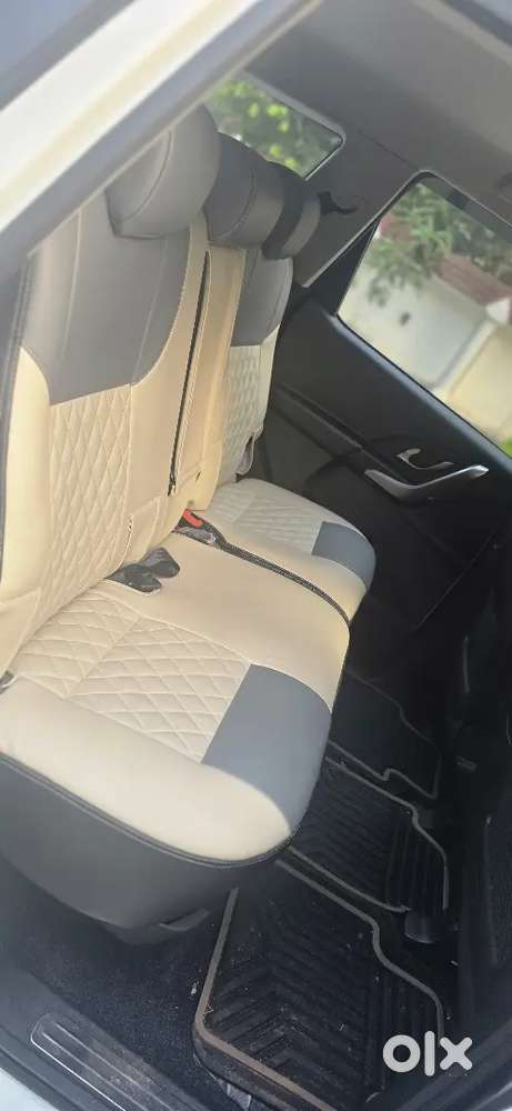 Mahindra Xuv500 2020 Diesel 32000 Km Driven