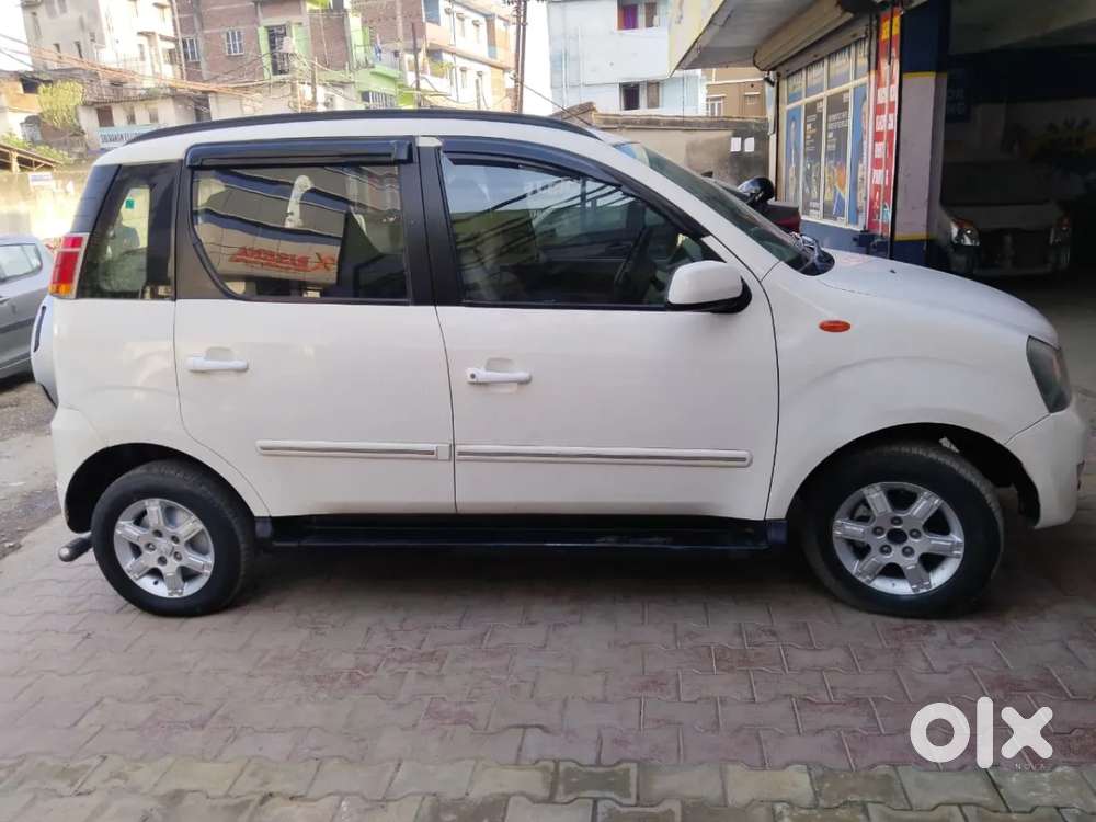 Mahindra Quanto C8, 2013, Diesel