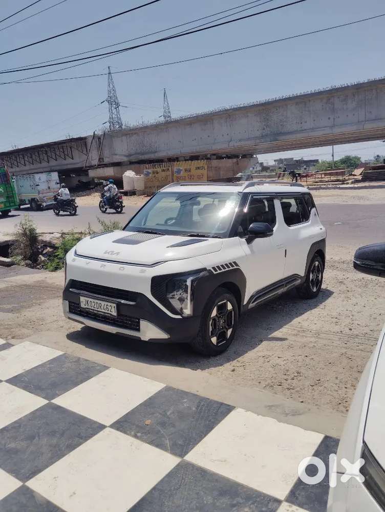 Kia Syros 2025 Petrol Well Maintained
