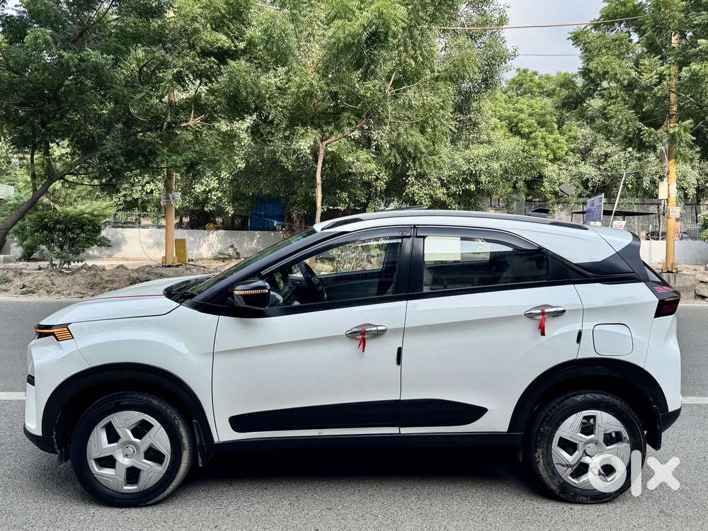 Tata Nexon Pure 1.2 S Revotron Petrol 6 Mt, 2024, Petrol