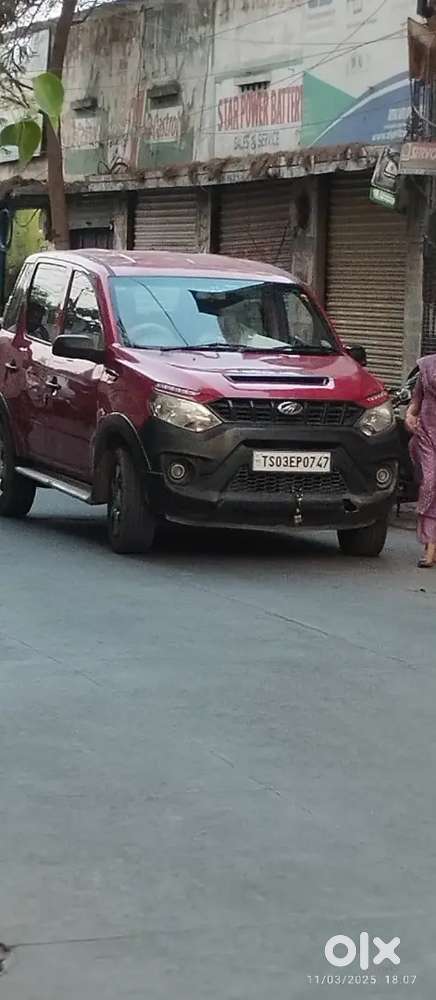 Mahindra Nuvosport 2016