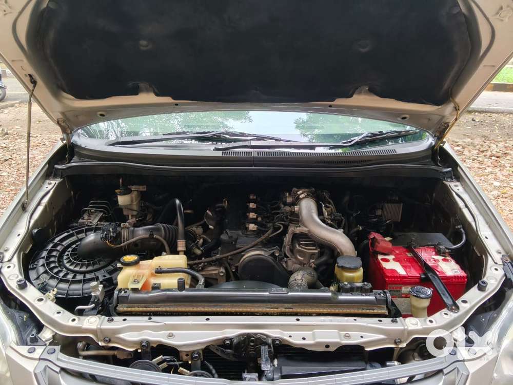 Toyota Innova 2.5 Gx 7 Seater Bs Iv, 2013, Diesel
