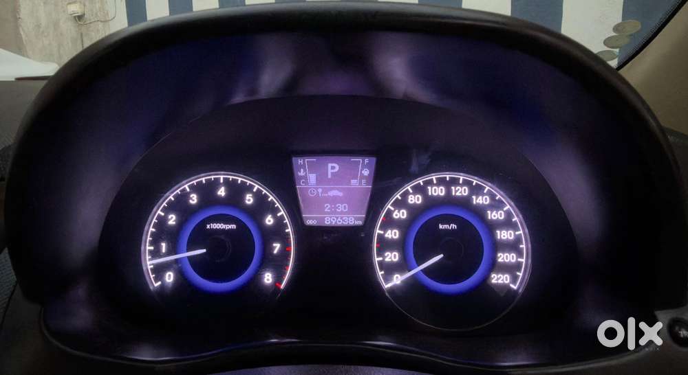 Hyundai Verna Sx(o) Petrol At, 2015, Petrol
